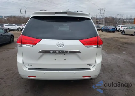2012 Toyota Sienna Limited 7 Passenger from USA, damaged, VIN 5TDDK3DC2CS031849